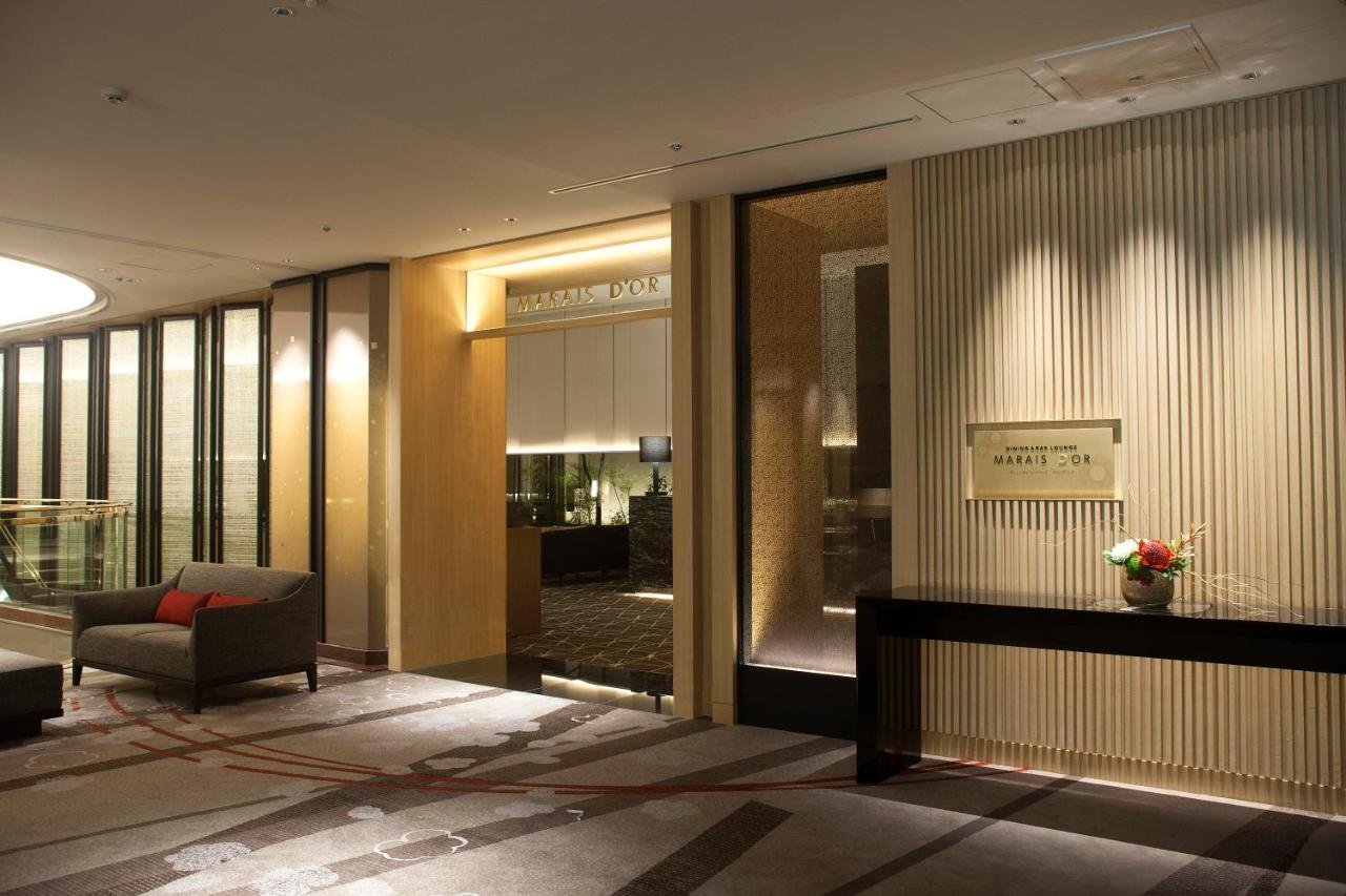 Kanazawa Tokyu Hotel Экстерьер фото Entrance to the Westin Club Lounge at the Westin Tokyo