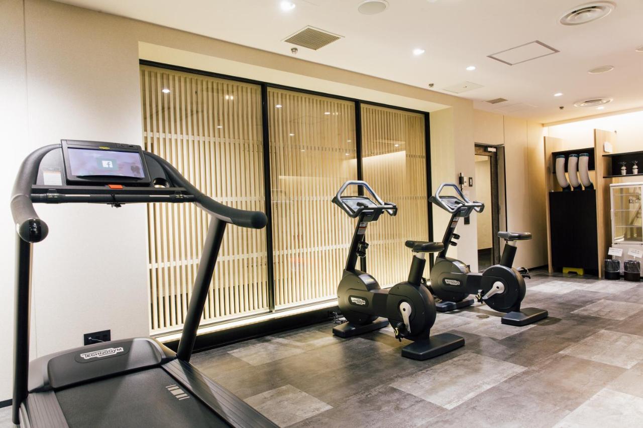 Kanazawa Tokyu Hotel Экстерьер фото The gym at the hotel